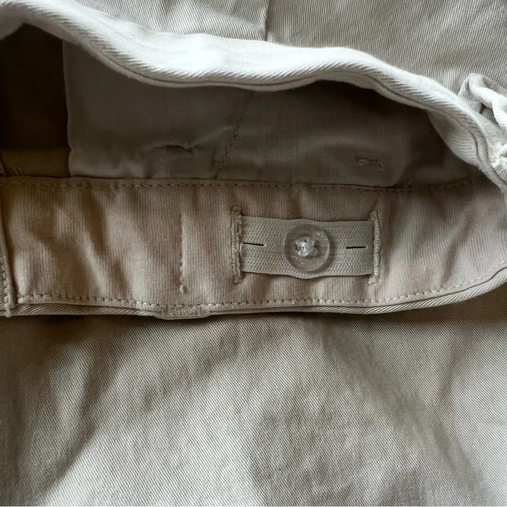 Vineyard Vines Boys Khaki Shorts - Picture 13 of 16